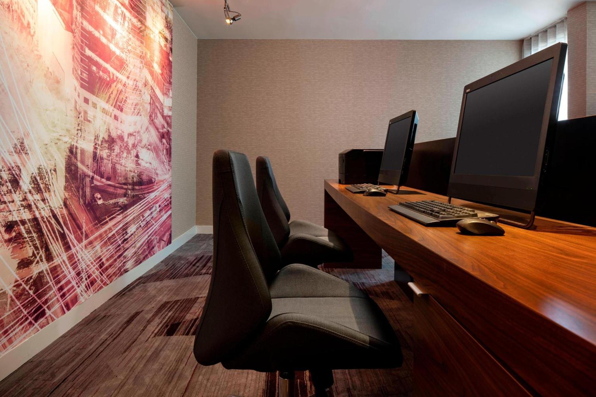 Courtyard By Marriott San Francisco Airport Hotel San Bruno Exterior photo