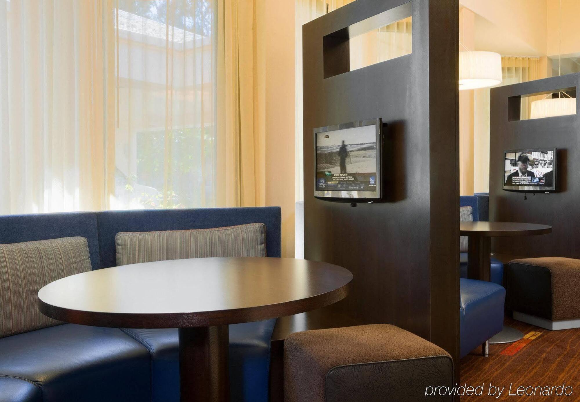 Courtyard By Marriott San Francisco Airport Hotel San Bruno Exterior photo
